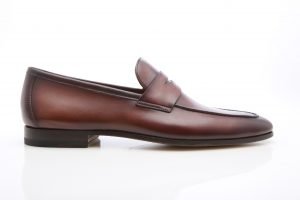 Magnanni, 23802 Walnut